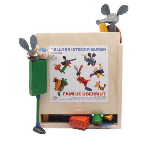 Wooden Construction Toys Familie Ubermut in plywood packaging